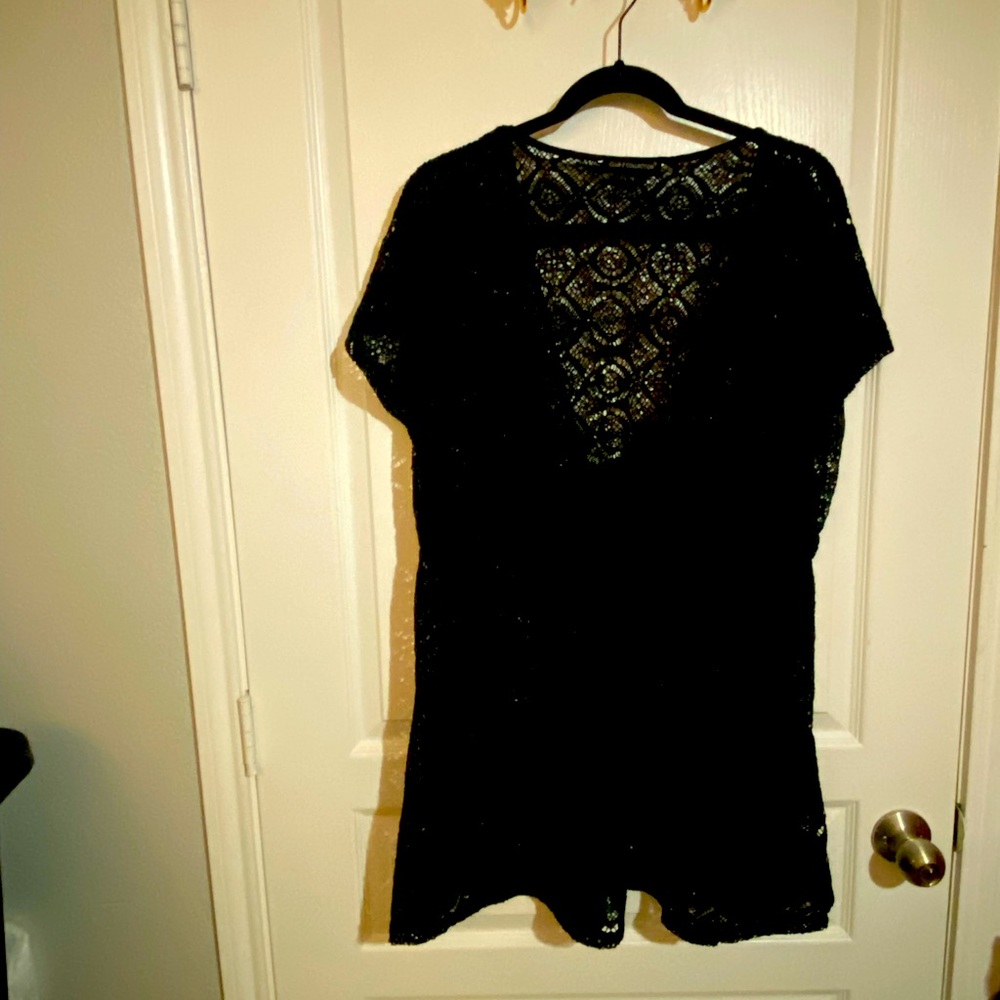 This is a ladies summer-top